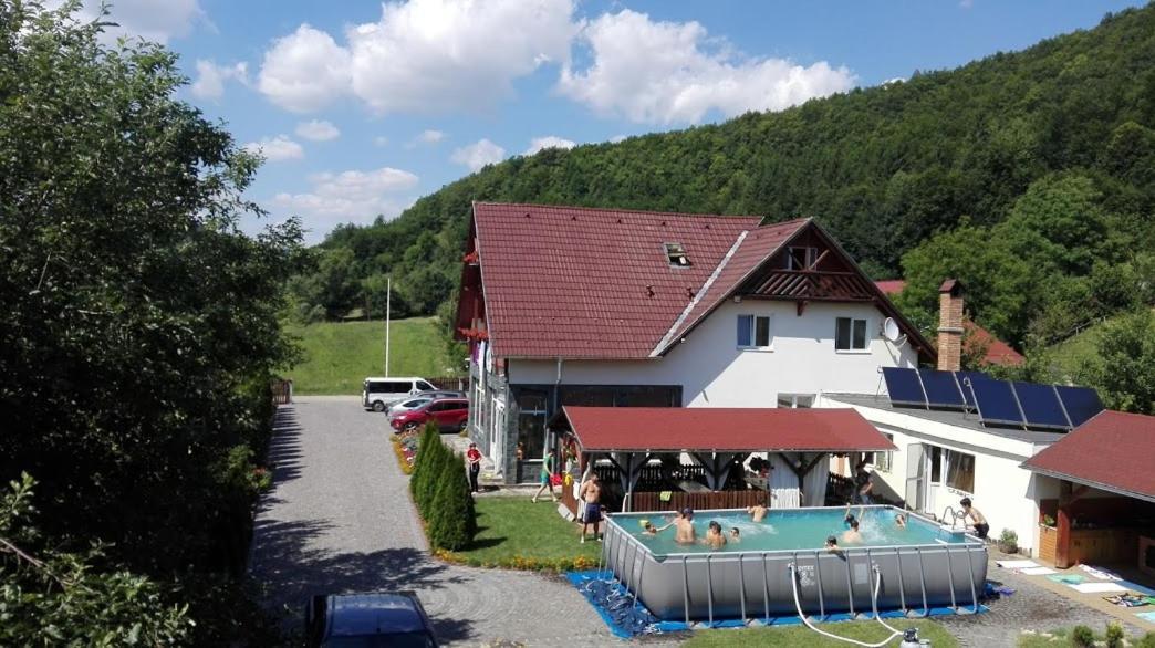 Olimpia Villa Tibod Exterior photo